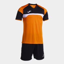 Equipacion Danubio III Joma