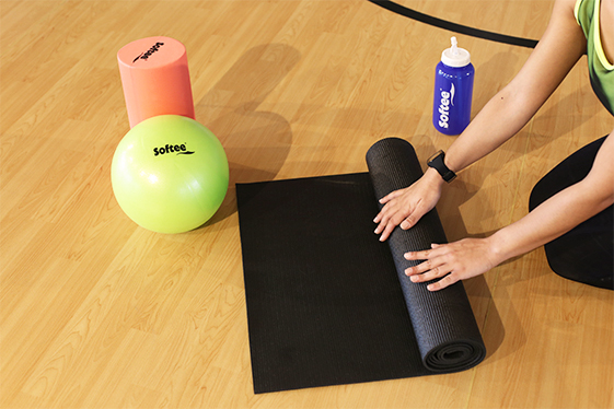 colchoneta pilates/yoga softee deluxe grosor 4mm 3 colchoneta pilates/yoga softee deluxe grosor 4mm 3