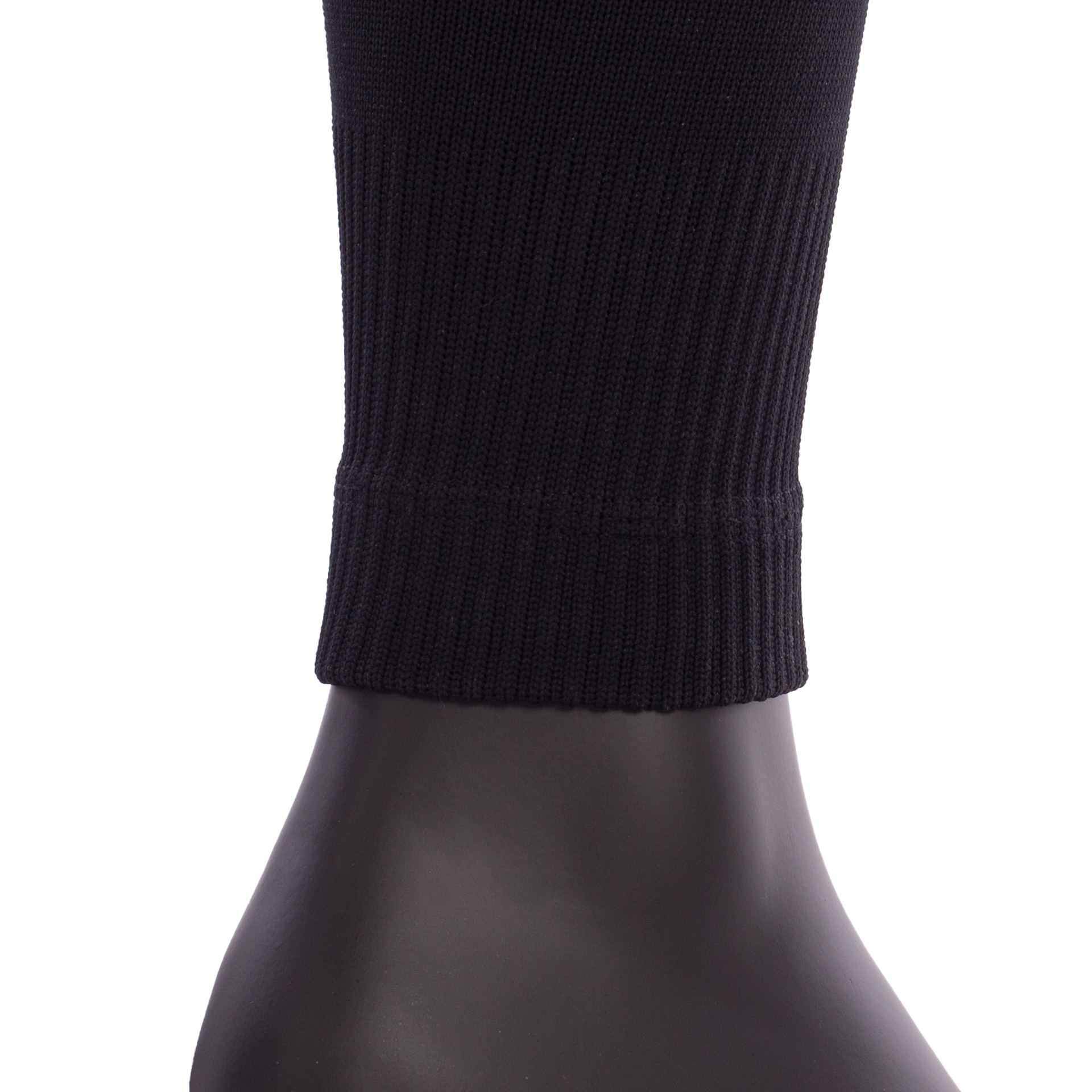 par de medias fútbol softee sin pie negro 5