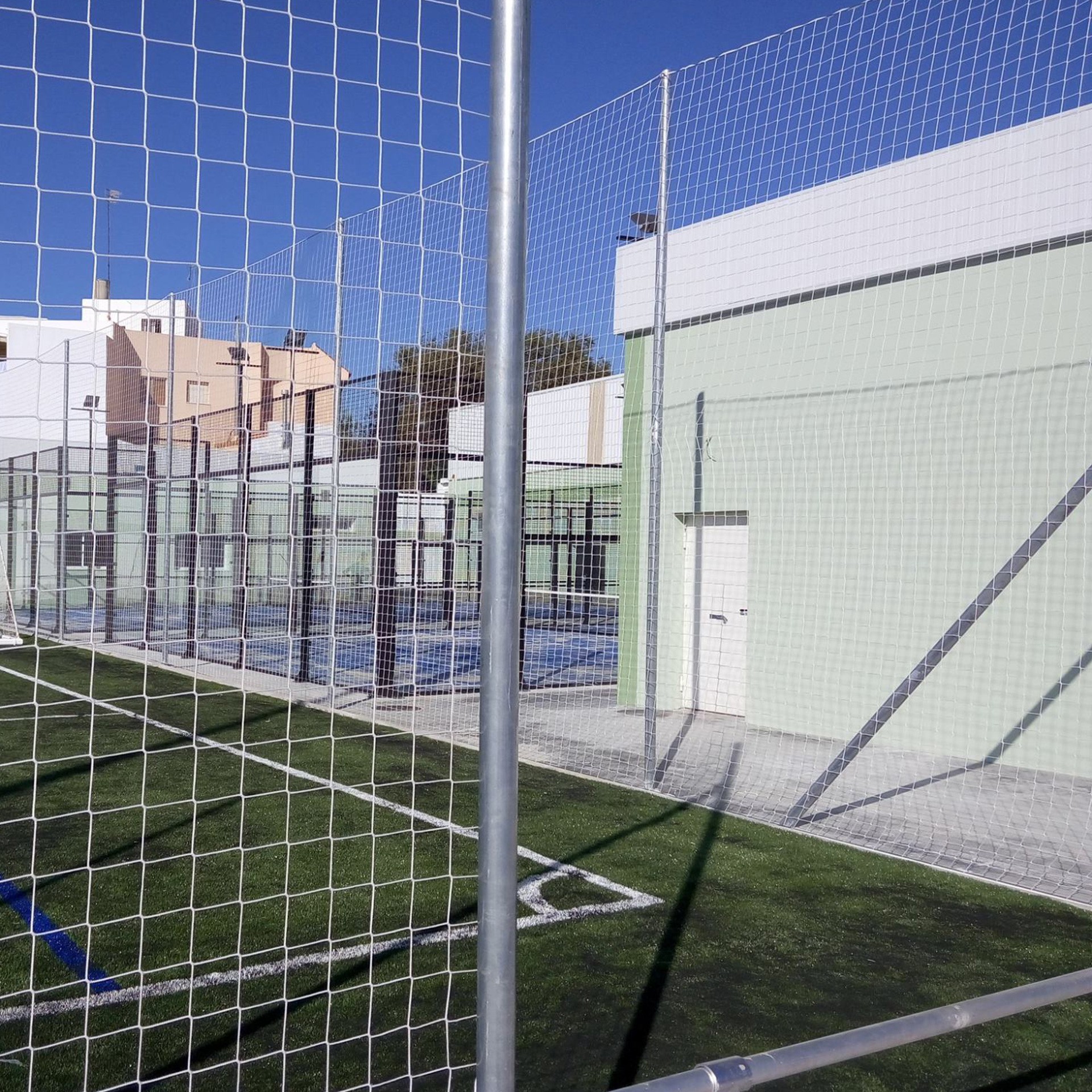 poste metálico galvanizado 6m para red protección con pletina para atornillar 1 poste metálico galvanizado 6m para red protección con pletina para atornillar 1