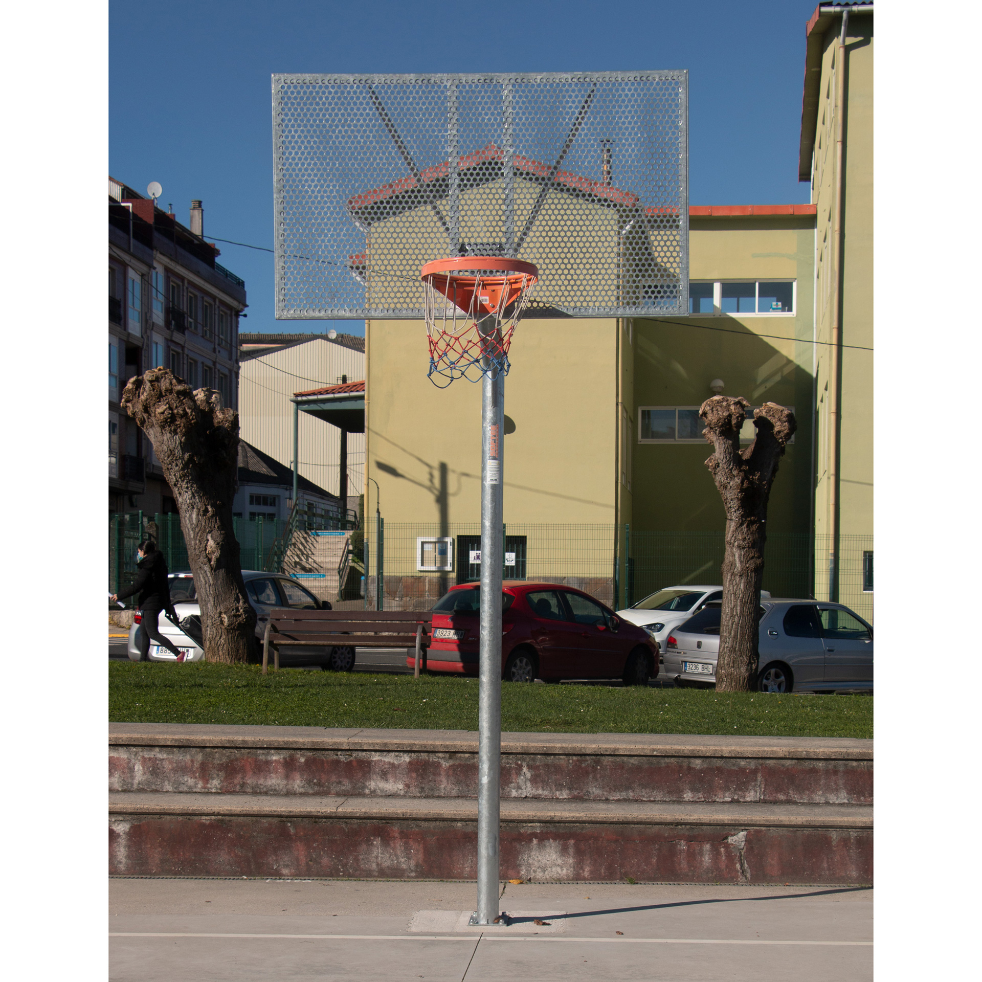 juego canastas (2 unidades) baloncesto, antivandalicas, tubo 114 mm, galvanizadas. (incluyen aros, redes y tableros).