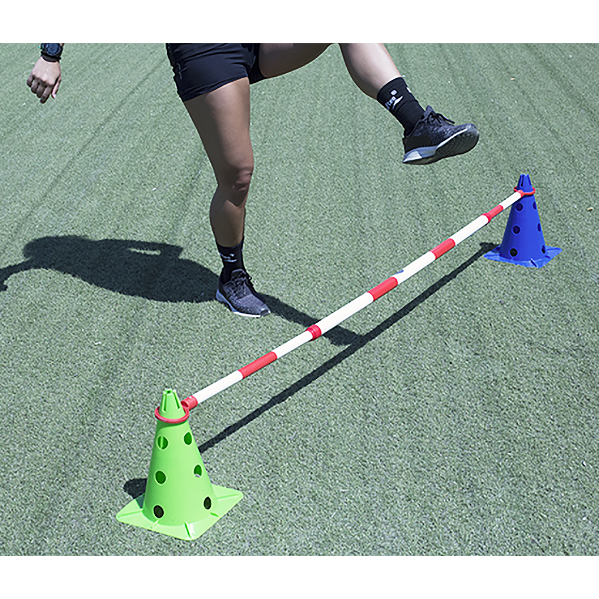 cono con soporte para pica y aro base cuadrada 1