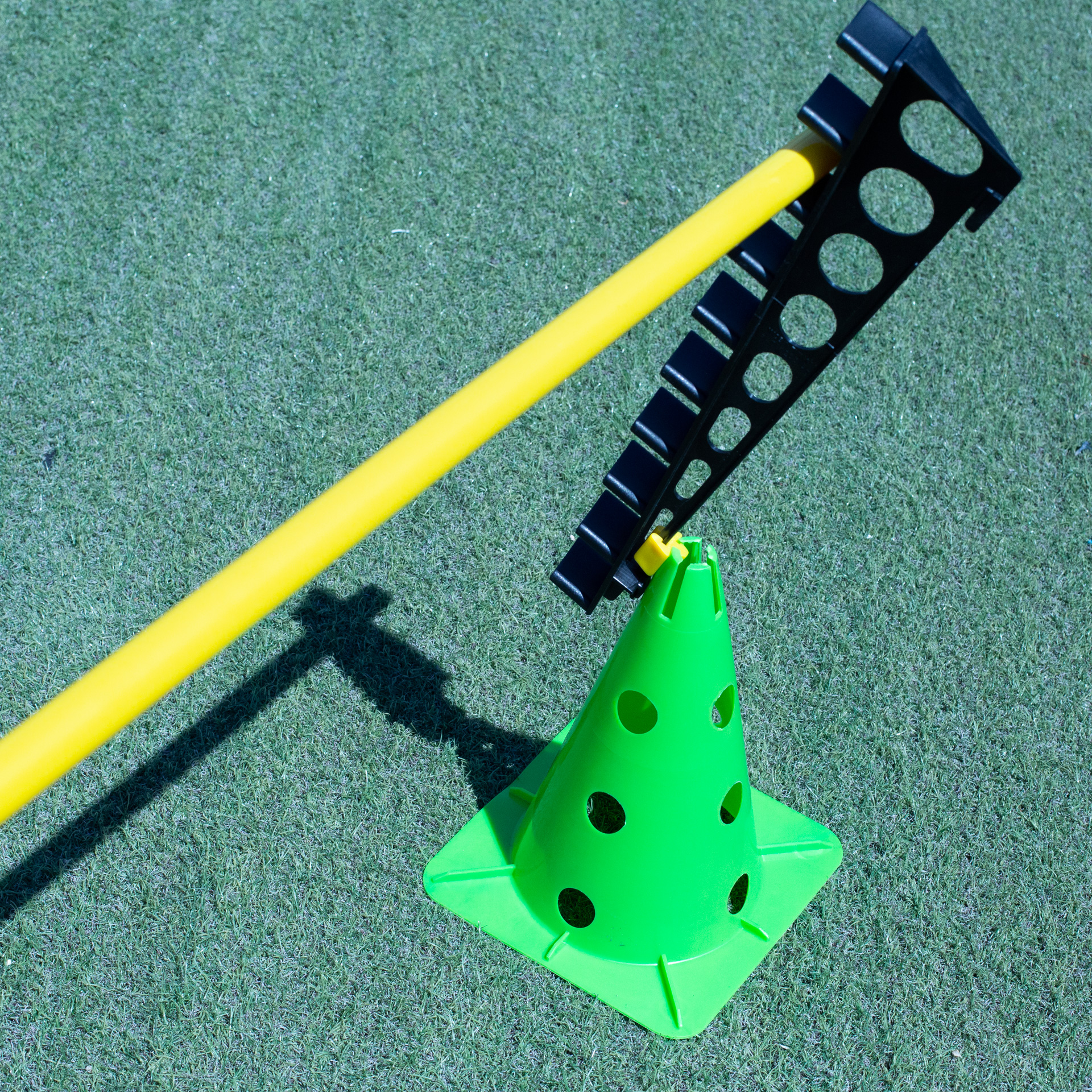 Regla Con Acople Para Cono De 32, 40 Y 50 Cm Con Soporte Para Pica Y Aro - Imagen 4