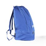 Vista lateral de la mochila Givova Zaino Sport Big azul royal con correas