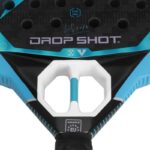 Detalle del corazón y logotipo de la pala de pádel Explorer Pro Attack Drop Shot