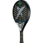 Pala de pádel Ioniq 12K de Drop Shot vista en ángulo con el marco y la cara de carbono