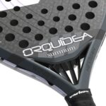 Detalle del corazón de la pala de pádel LW Carbon Black Orquídea Varlion