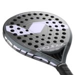 Cara y corazón en ángulo de la pala de pádel LW Carbon Black Orquídea Varlion