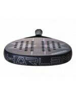 Detalle del marco tubular con logotipo de la pala de pádel Nirvana 12K Harlem